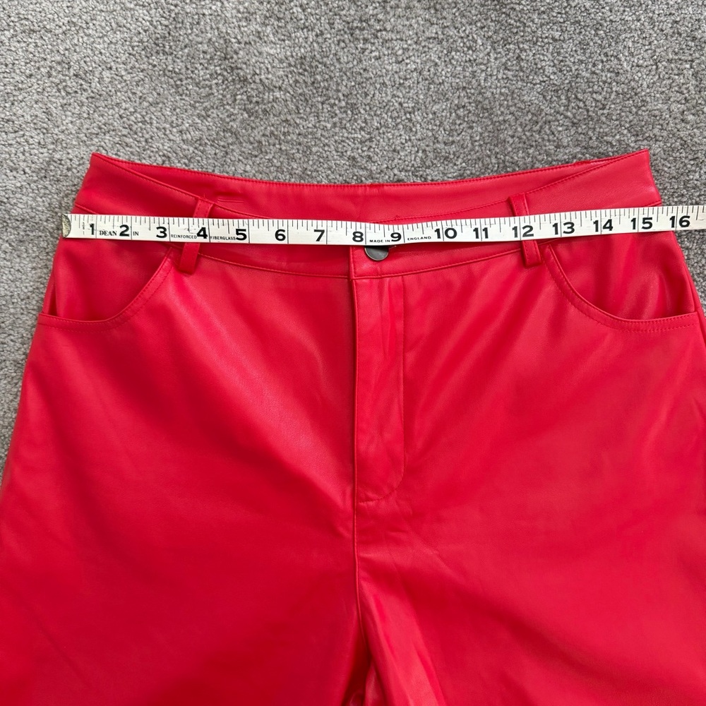 Women’s  Red Faux Leather Pants SZ M with Pockets - Picture 8 of 11